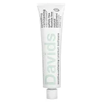 Davids Natural Toothpaste, Premium Toothpaste, Sensitive + Whitening, Natural Peppermint, 5.25 oz (149 g)